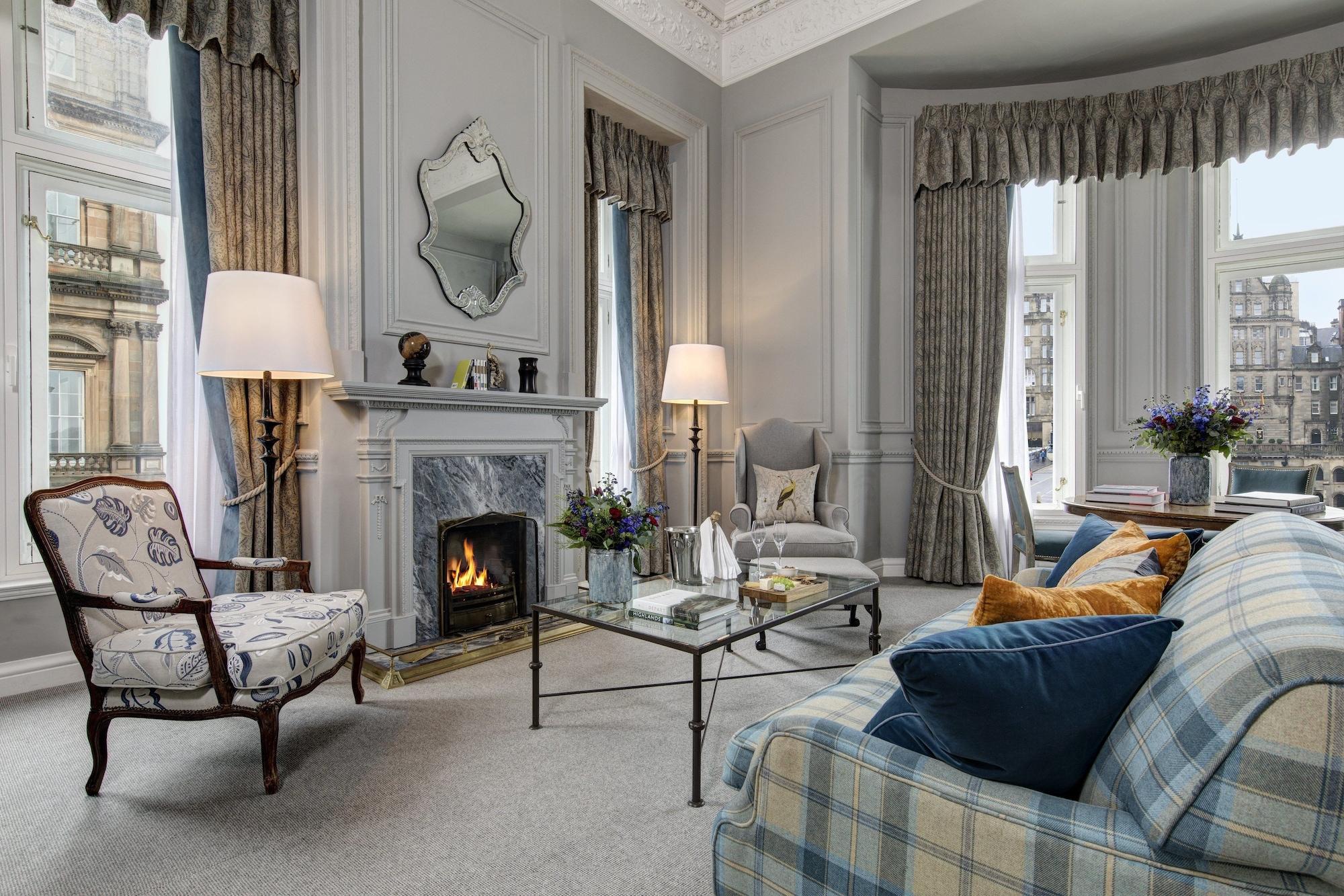 The Balmoral Hotel Edimburgo Esterno foto Interior of the hotel