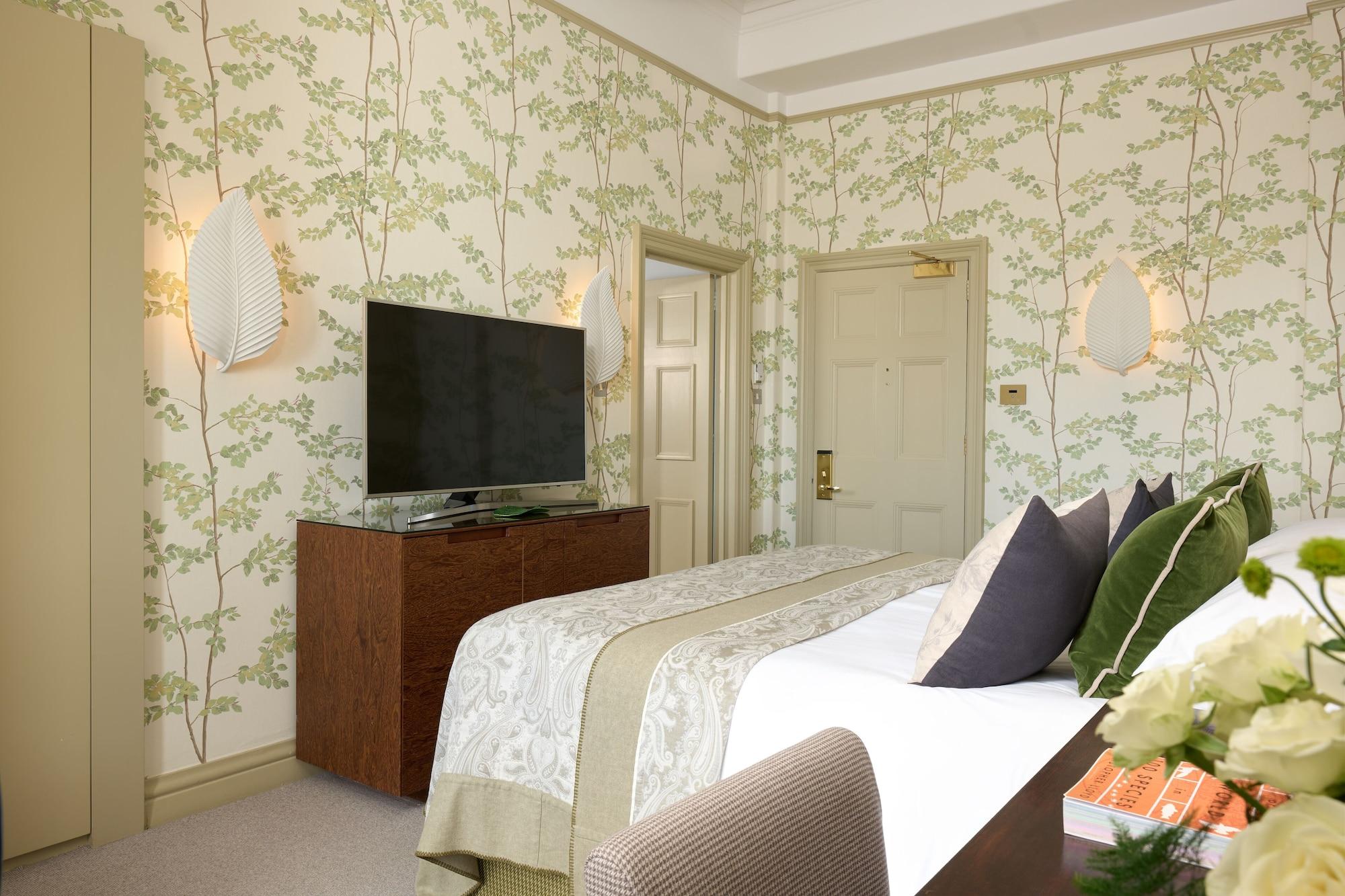 The Balmoral Hotel Edimburgo Esterno foto A bedroom at the hotel