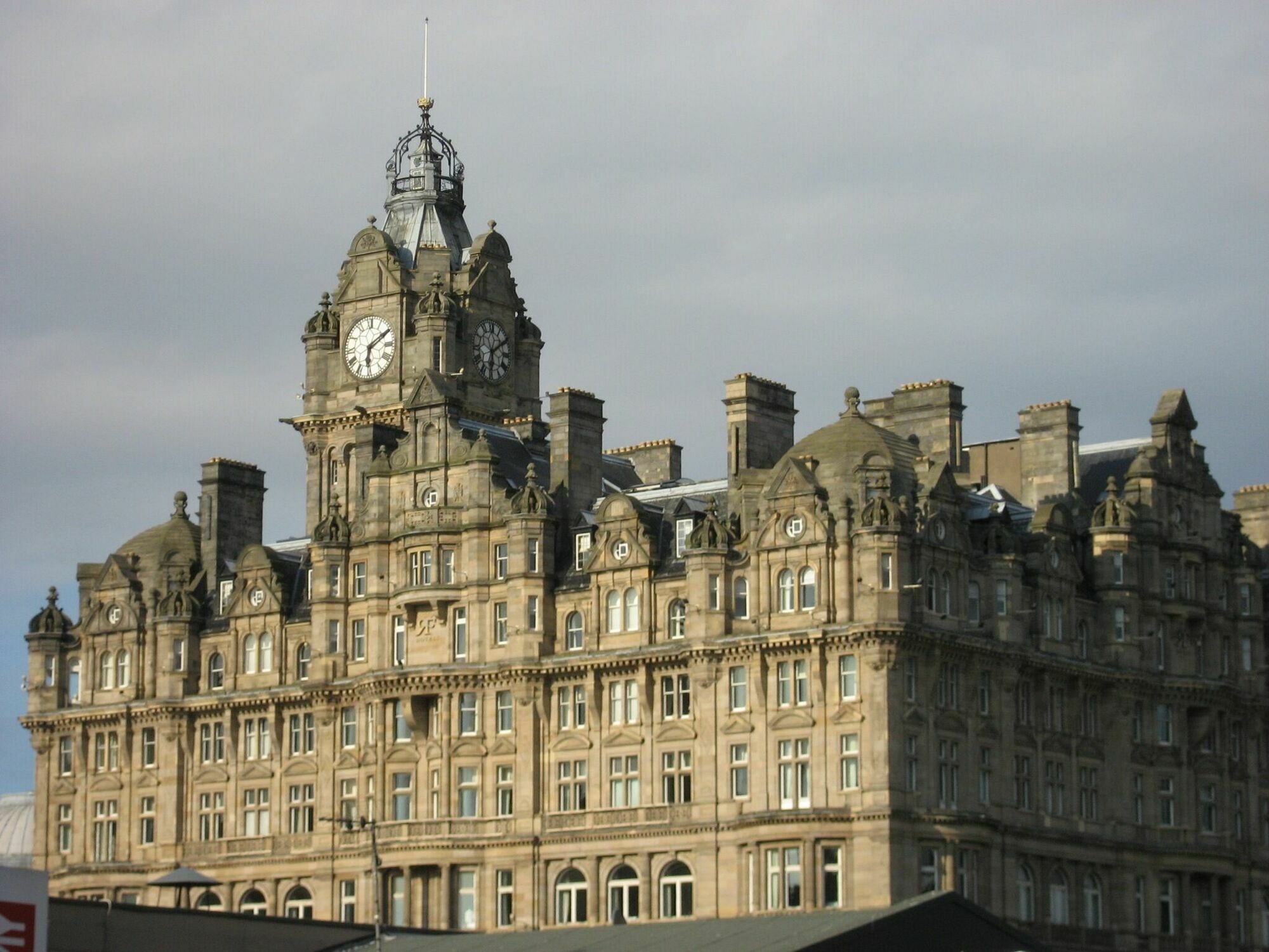 The Balmoral Hotel Edimburgo Esterno foto The Edinburgh Waldorf Astoria